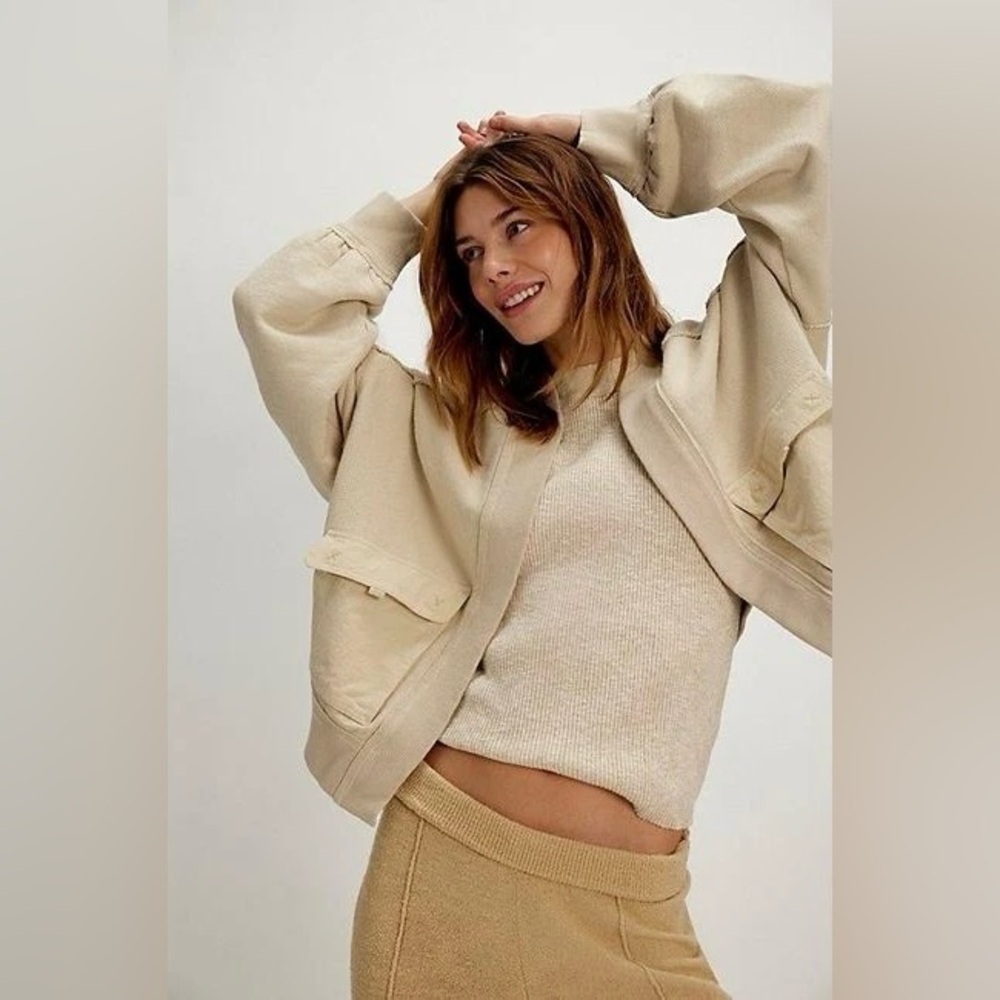 NEW NWT Free People We The Free Lou Day Cardi in Natural